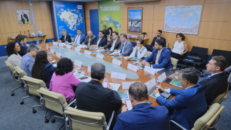 MTur reúne representantes do Maranhão e de cias aéreas para buscar alternativas de ampliar e diversificar voos para o estado