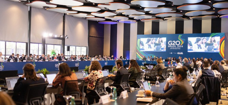 Brasil propõe aliança global no G20 para garantir mais vacinas e medicamentos
