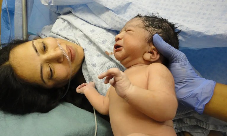 Fiocruz avalia o excesso de mortes maternas durante os dois primeiros anos da epidemia de Covid-19 no Brasil