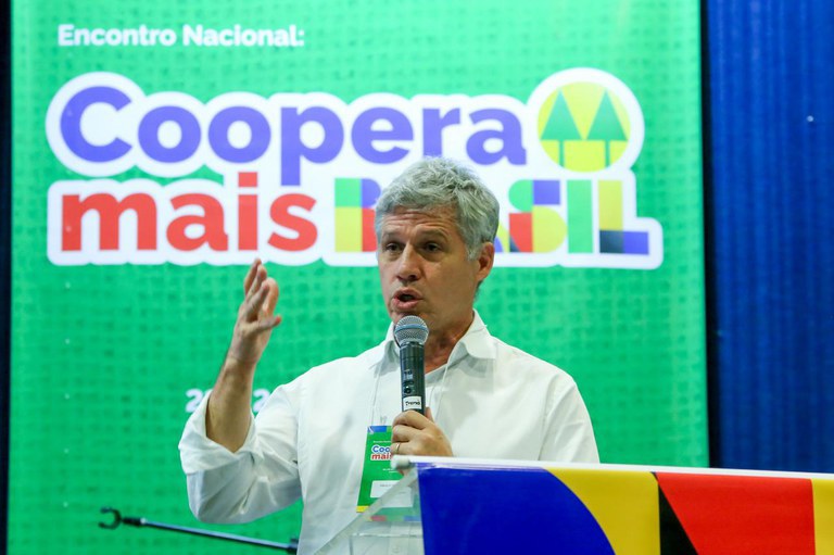 MDA apresenta Programa Coopera Mais Brasil em encontro nacional de cooperativas