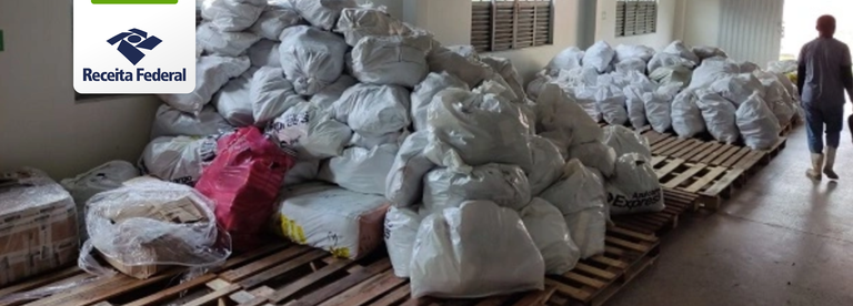Receita doa mais de 100 toneladas de mercadorias para vítimas da enchente no AC