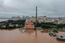 Equipes especializadas em lidar com desastres atendem população no RS