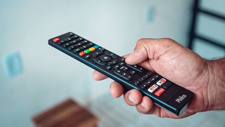 Governo lança programa de R$ 150 milhões para ampliar a oferta de TV Digital em 250 cidades