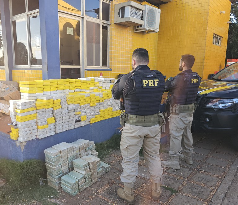 PRF realiza no Piauí a maior apreensão de cocaína do ano no Brasil