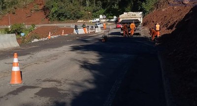 Ações emergenciais do DNIT restabelecem o tráfego da BR-116/RS