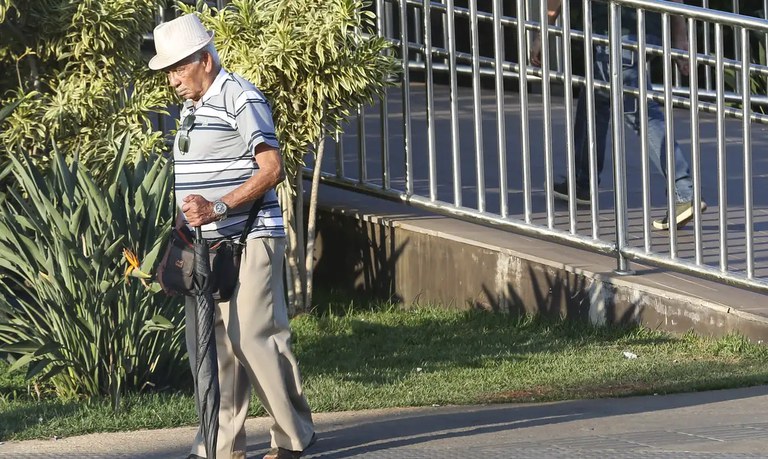 Governo suspende prova de vida de servidores aposentados e pensionistas no RS