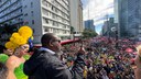 Silvio Almeida pede fim da violência contra pessoas LGBTQIA+ ao participar da Parada LGBT+
