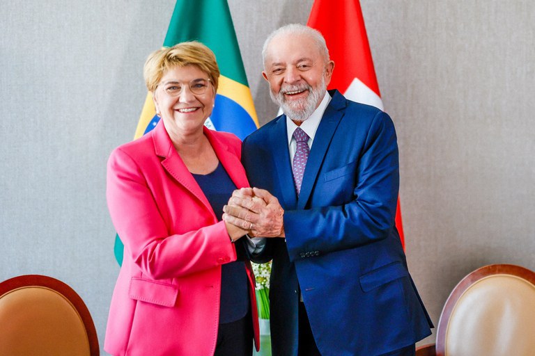 Lula tem encontro bilateral com a presidenta da Confederação Suíça, Viola Amherd