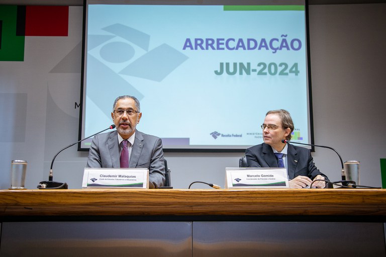 Arrecadação total das receitas federais alcança R$ 208,844 bilhões em junho de 2024