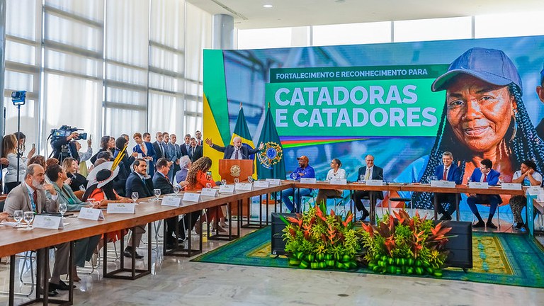 Conexão Cidadã vai levar atendimento móvel de saúde a catadores de recicláveis