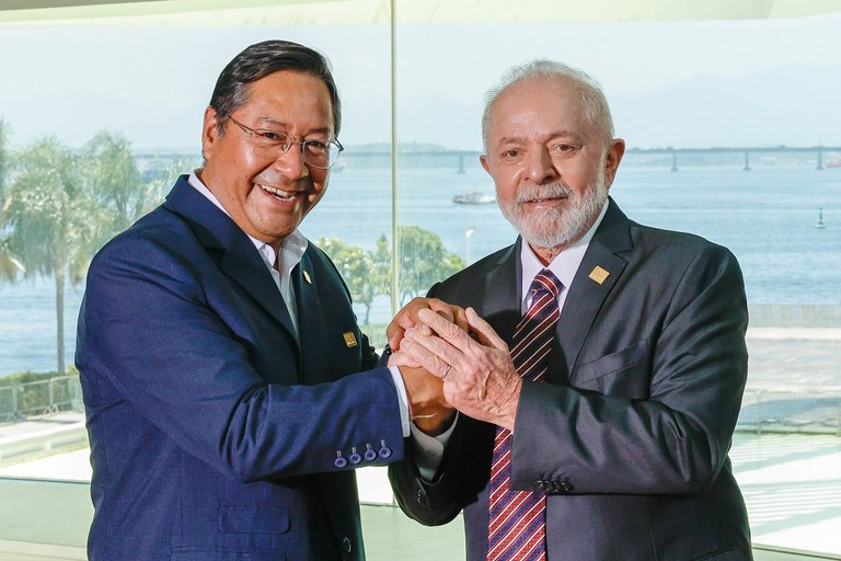 Lula participa da Cúpula do Mercosul no Paraguai e faz visita oficial à Bolívia