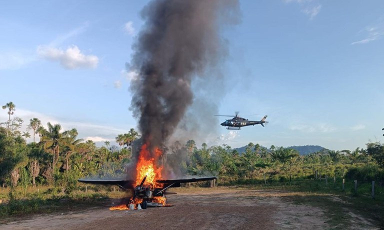 Ação destrói aeronave e prejuízo ao garimpo ilegal na Terra Yanomami já soma R$ 155 milhões