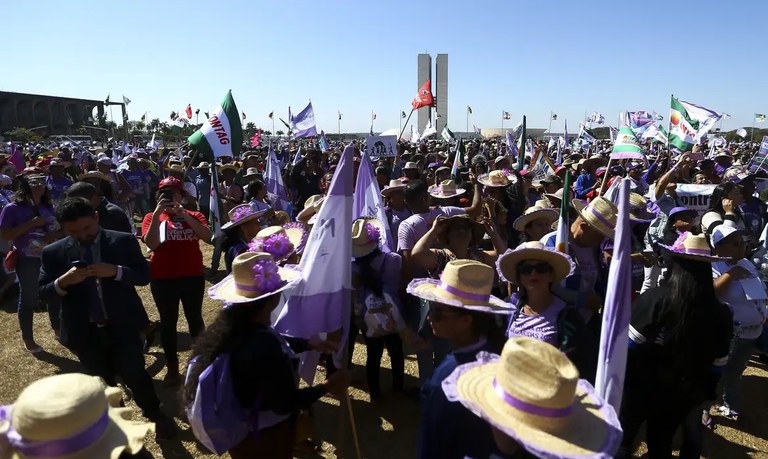 Ministério das Mulheres monitora reivindicações da Marcha das Margaridas