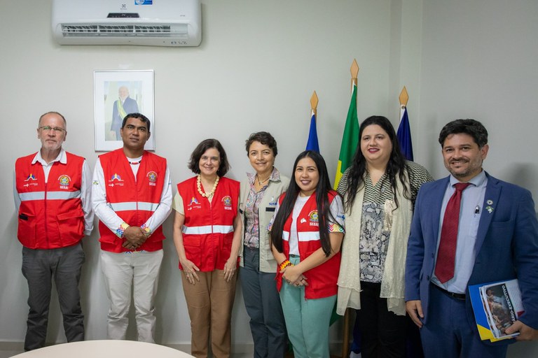 Ministra da Saúde reforça compromisso com a saúde indígena Yanomami em Boa Vista (RR)