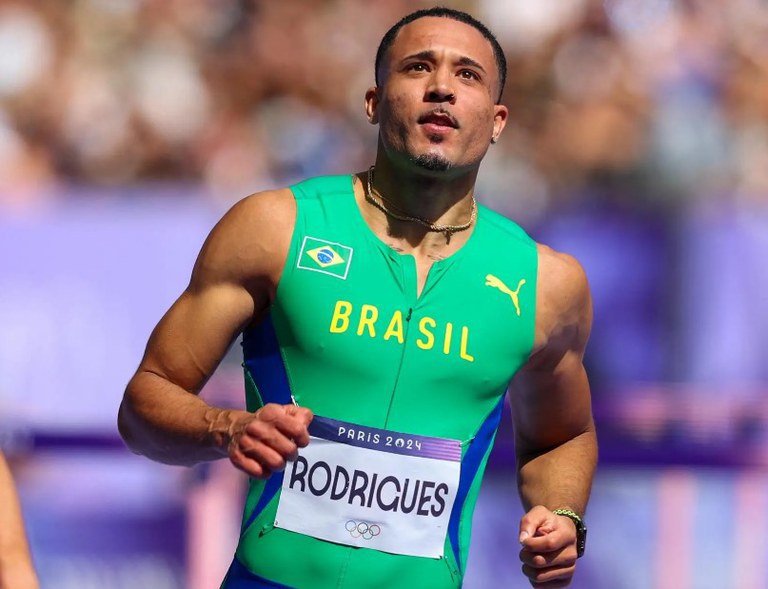 Neste domingo, Eduardo de Deus avança às semifinais dos 110m com barreiras