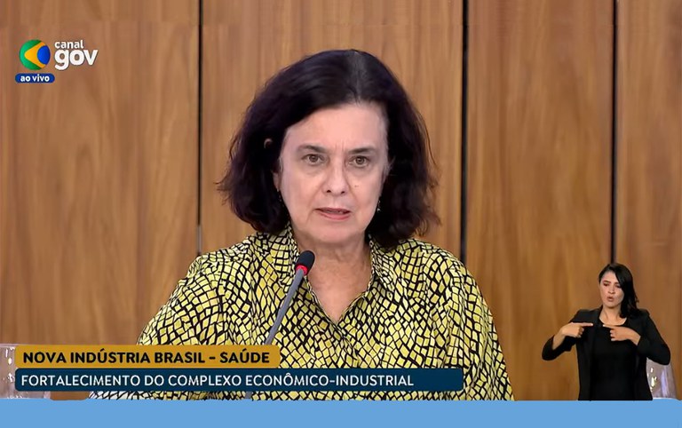 SUS impulsiona política industrial com R$ 120 bilhões em parcerias público-privadas nos próximos anos