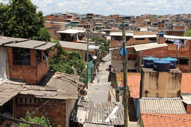 CEP para Todos: Caravana das Periferias leva endereço formal para favelas de SP