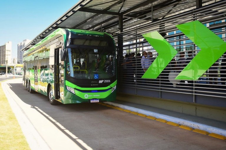 Lula em Goiás: investimentos em BRT, em todos os níveis da educação e no MCMV