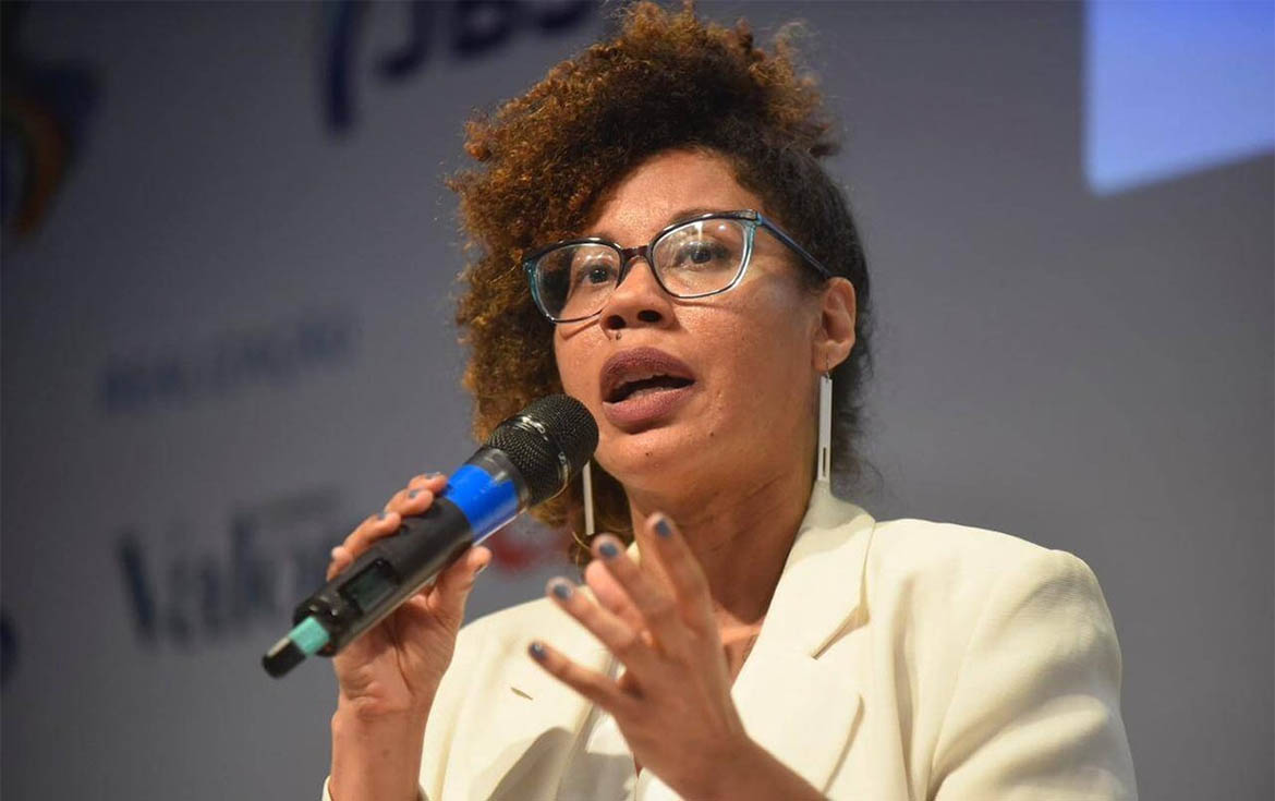 vanessa oxfam.jpg