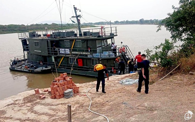 Apoio da Marinha no combate aos incêndios do Pantanal completa quatro meses