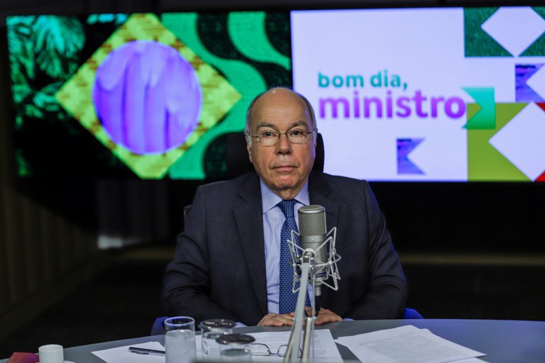 Ministro Mauro Vieira destaca retorno do Brasil ao cenário internacional