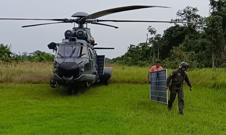 Energia solar chega a mais uma comunidade Yanomami