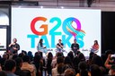 Felipe Neto encerra G20 Talks com defesa de engajamento jovem e regulação de plataformas