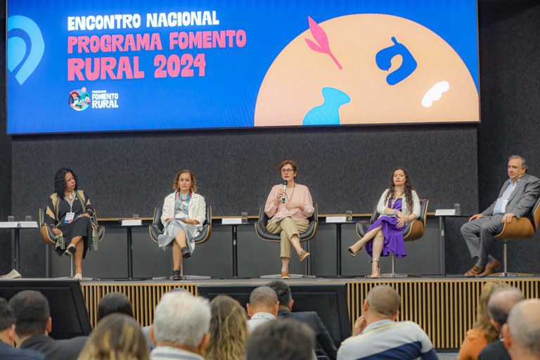 Encontro nacional debate com gestores o Programa Fomento Rural