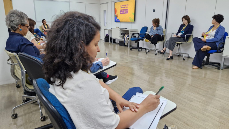 Ministério das Mulheres debate importância social, política e econômica dos cuidados na Semana da Inovação 2024