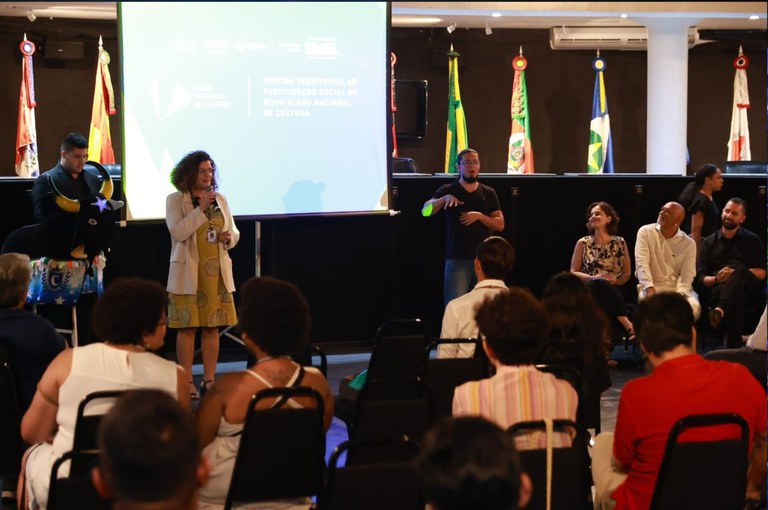 Manaus sedia debates de oficina do Plano Nacional de Cultura