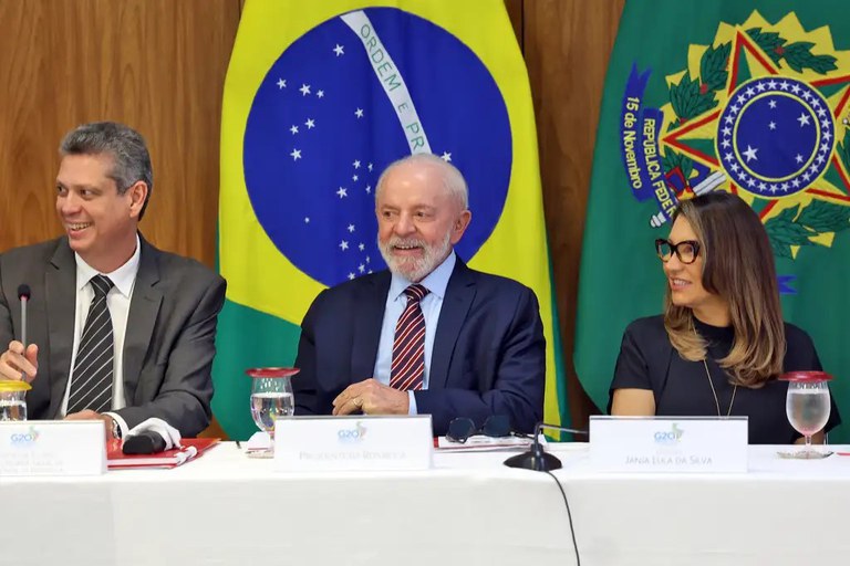 Presidente Lula se reúne com lideranças dos grupos de engajamento do G20