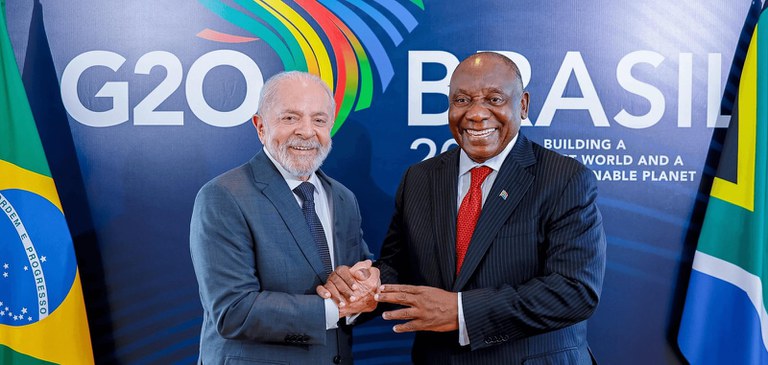 África do Sul assume liderança do G20 e presidente elogia legado do Brasil