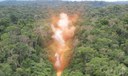 Operação Catrimani II explode dois aeródromos clandestinos do garimpo Operação Catrimani II explode dois aeródromos clandestinos do garimpo