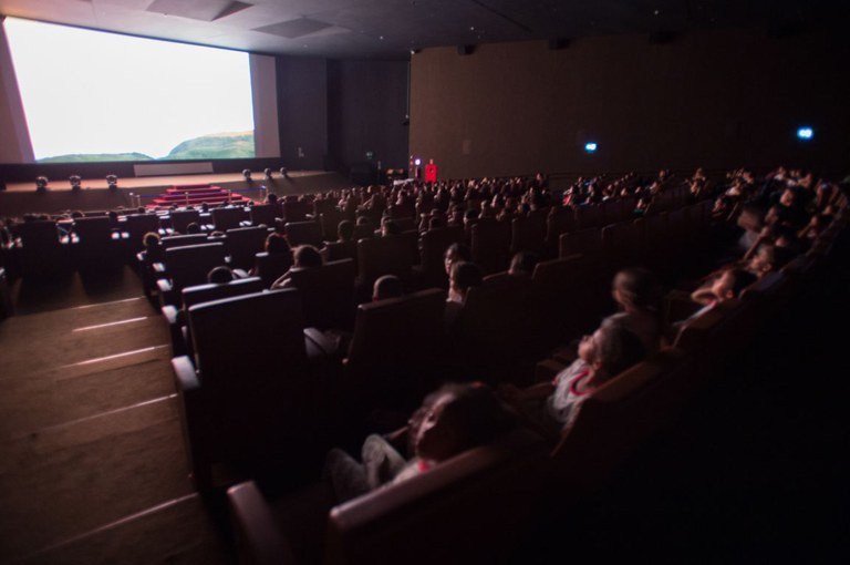 Comissão aprova prorrogação de incentivos fiscais até 2029 para fortalecer o cinema brasileiro