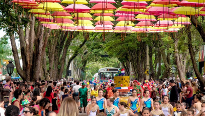 Fevereiro chega com preparativos para o Carnaval em municípios do País