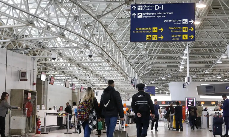 Governo lança política inédita para estimular sustentabilidade em portos, aeroportos e hidrovias