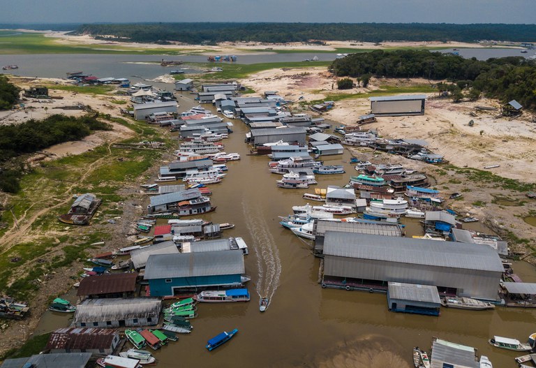 Mais 195 mil pescadores do Norte começam a receber o Auxílio Extraordinário