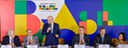 Médicos liberam presidente Lula para viagens e atividades esportivas