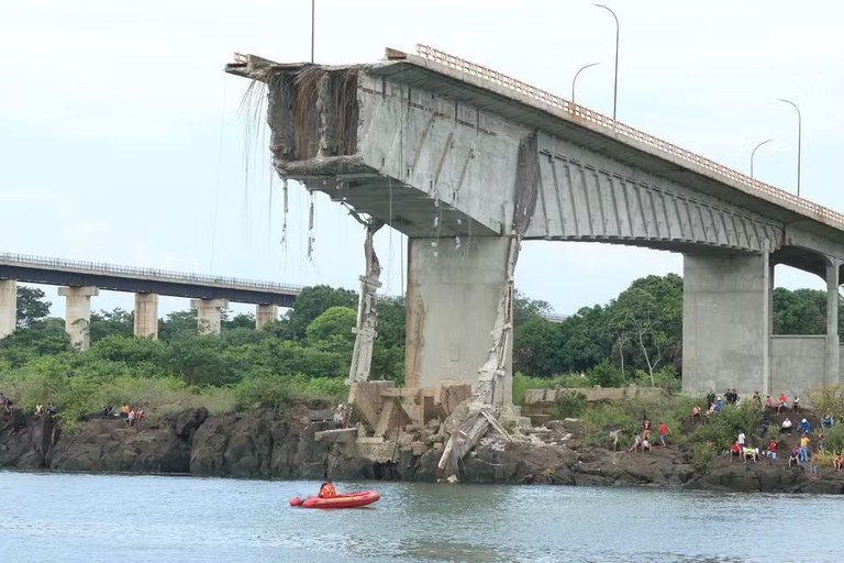 Resgate de vítimas e retirada materiais no rio Tocantins será interrompido