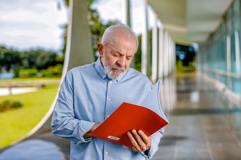 “A pessoa quer ser livre”, afirma Lula sobre empreendedorismo e novo perfil do trabalho