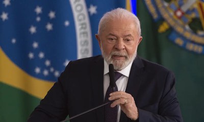 Lula parabeniza eleitos para as presidências da Câmara e do Senado