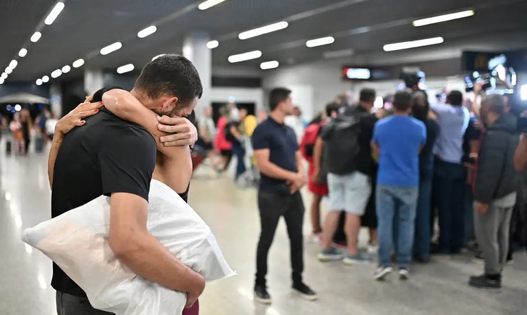 Governo Federal recebe repatriados com estrutura de acolhimento humanizado