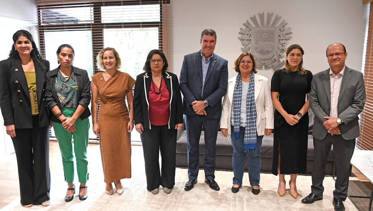 Ministra das Mulheres e governador do MS pactuam aprimoramento na Casa da Mulher Brasileira de Campo Grande