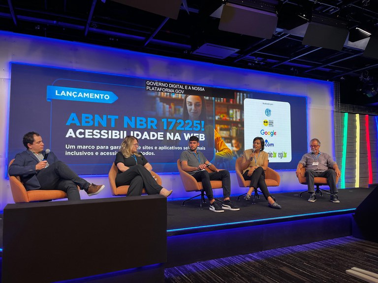 Com apoio do Governo Federal, nova norma técnica da ABNT é instituída para impulsionar acessibilidade digital no Brasil Com apoio do Governo Federal, nova norma técnica da ABNT é instituída para impulsionar acessibilidade digital no Brasil