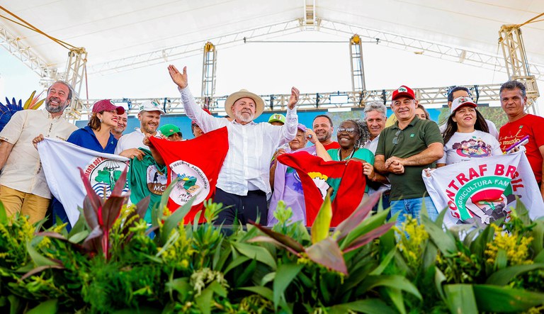 Confira novos lotes que o Governo repassou para famílias de trabalhadores rurais Confira novos lotes que o Governo repassou para famílias de trabalhadores rurais