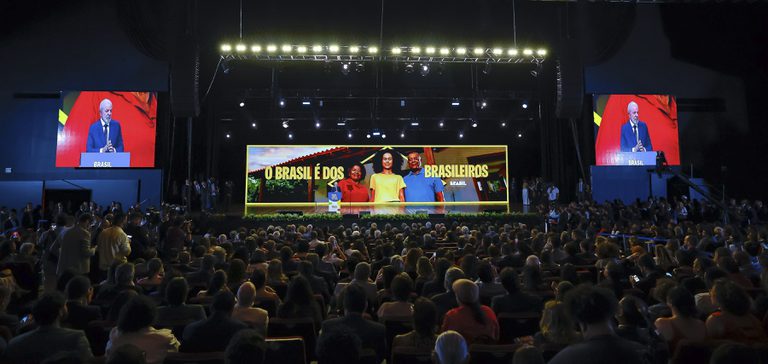 Em dois anos de governo, investimentos em portos e aeroportos superam os realizados entre 2019 e 2022 Em dois anos de governo, investimentos em portos e aeroportos superam os realizados entre 2019 e 2022