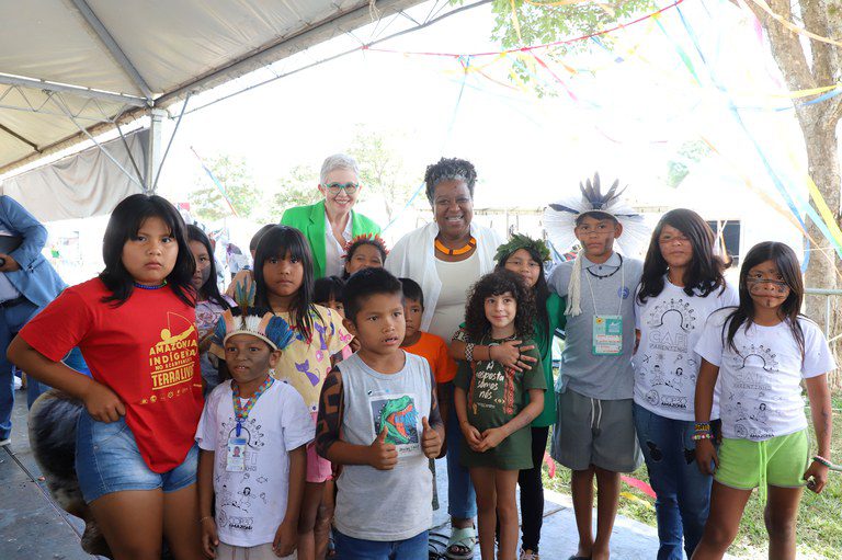 MDHC lança curso de Introdução aos Direitos de Crianças e Adolescentes Indígenas, Quilombolas e de Comunidades Tradicionais MDHC lança curso de Introdução aos Direitos de Crianças e Adolescentes Indígenas, Quilombolas e de Comunidades Tradicionais
