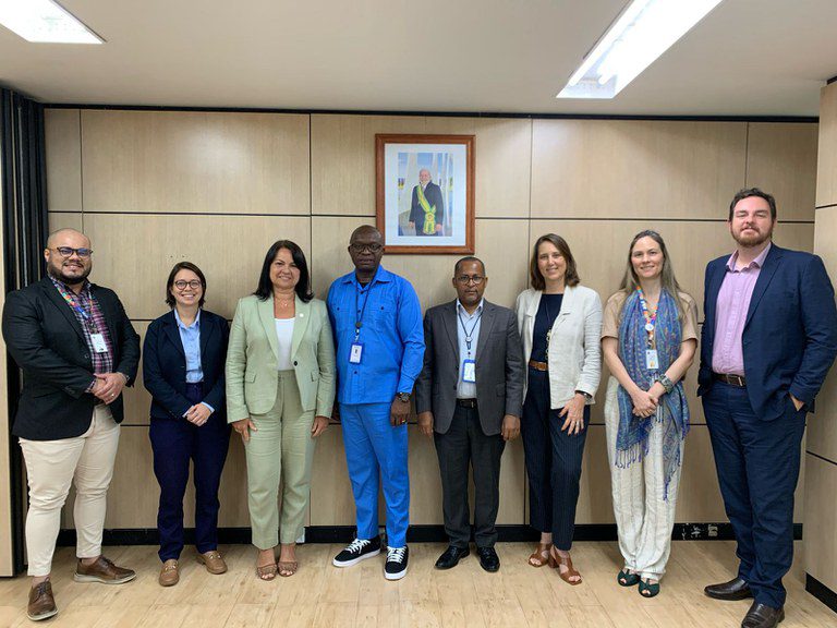 MEC e Angola trocam experiências sobre ensino superior MEC e Angola trocam experiências sobre ensino superior