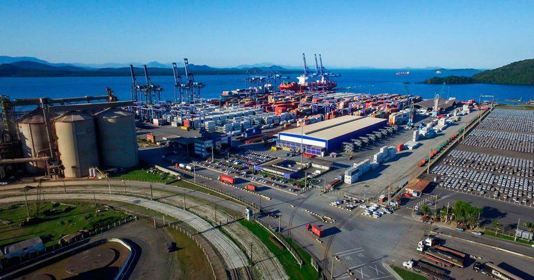 Porto de Paranaguá impulsiona investimentos bilionários em novo leilão de terminais Porto de Paranaguá impulsiona investimentos bilionários em novo leilão de terminais
