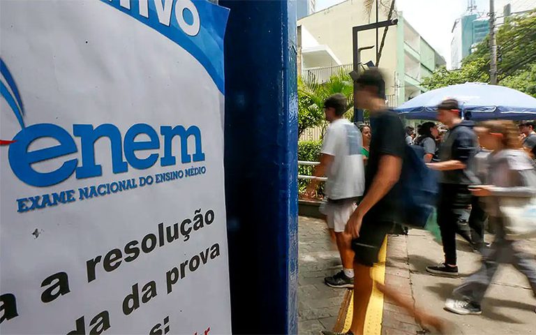 Cinco caminhos para o ensino superior que começam com o Enem Cinco caminhos para o ensino superior que começam com o Enem